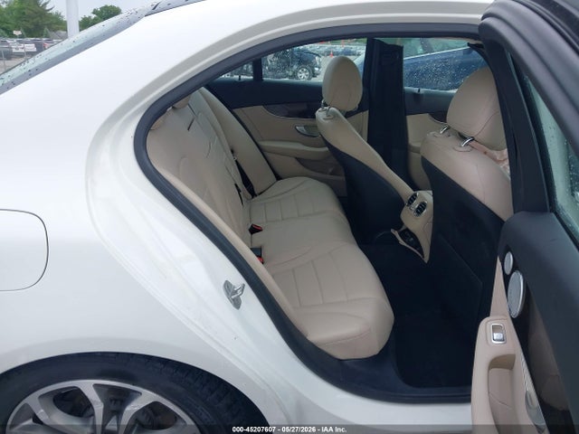 Aukcja sprzedaży 2015 Mercedes-benz C 300 4matic, vin: 55SWF4KB5FU085070, numer aukcji: 45207607