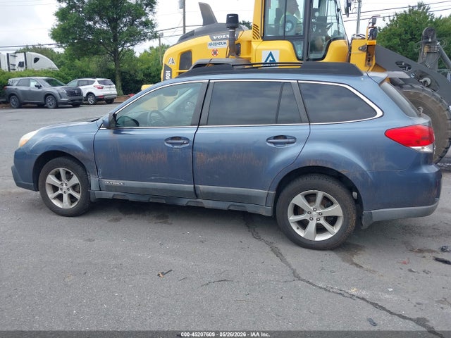Aukcja sprzedaży 2014 Subaru Outback 2.5i Limited, vin: 4S4BRBLC4E3214183, numer aukcji: 45207609
