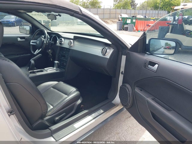 45207634 :رقم المزاد ، 1ZVFT84N575338364 vin ، 2007 Ford Mustang V6 Deluxe/v6 Premium مزاد بيع