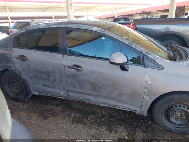 Продажа на аукционе авто 2013 Honda Civic Lx, vin: 2HGFB2F53DH556129, номер лота: 45207706