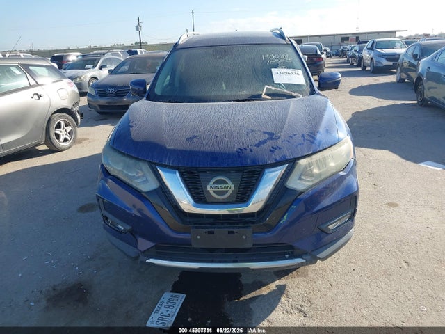 45207711 :رقم المزاد ، 5N1AT2MV7HC862330 vin ، 2017 Nissan Rogue Sl مزاد بيع