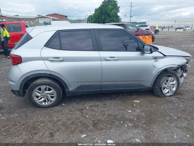 2021 Hyundai Venue Se მანქანა იყიდება აუქციონზე, vin: KMHRB8A38MU069036, აუქციონის ნომერი: 45207720