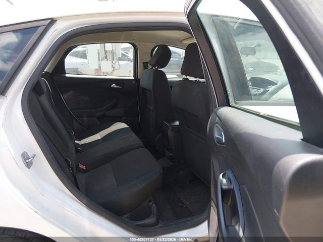 Aukcja sprzedaży 2015 Ford Focus Se, vin: 1FADP3K26FL300975, numer aukcji: 45207727