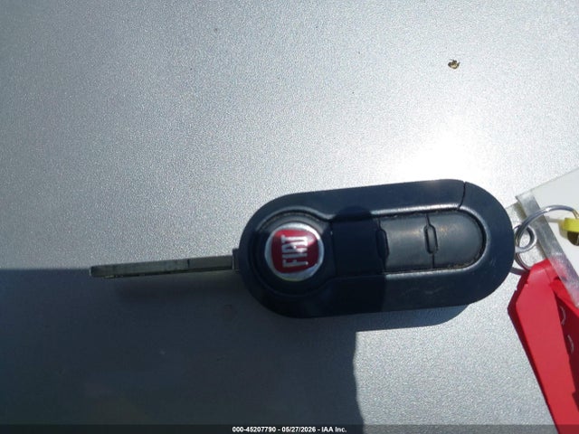 Fiat 500E BATTERY ELECTRIC 2016 3C3CFFGE6GT209745 Image 11