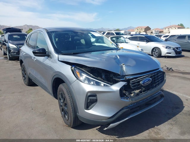 1FMCU9GN0RUA45383 Ford Escape Active