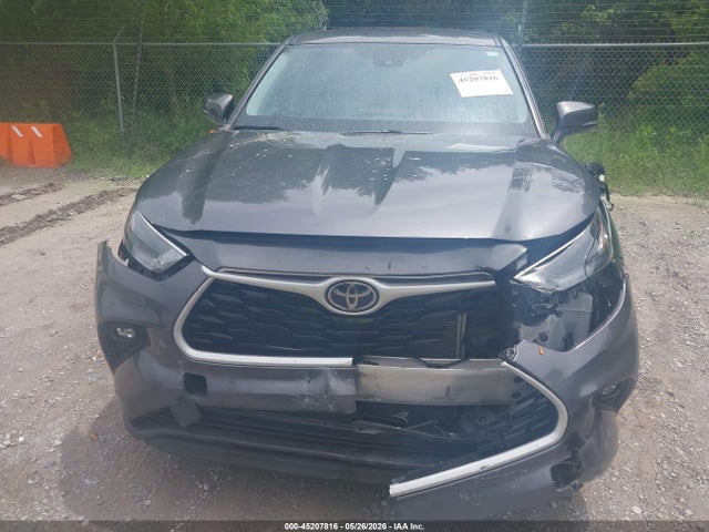 5TDKDRAH0PS524696 Toyota Highlander Le