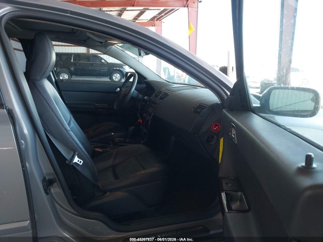 2005 Volvo S40 2.4i მანქანა იყიდება აუქციონზე, vin: YV1MS390652115546, აუქციონის ნომერი: 45207837