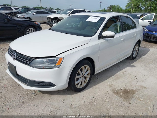 2013 Volkswagen Jetta 2.5l Se მანქანა იყიდება აუქციონზე, vin: 3VWDX7AJ4DM367142, აუქციონის ნომერი: 45207863
