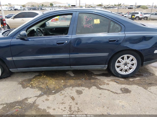 Продаж на аукціоні авто 2004 Volvo S60 2.4, vin: YV1RS61T642338083, номер лоту: 45207864