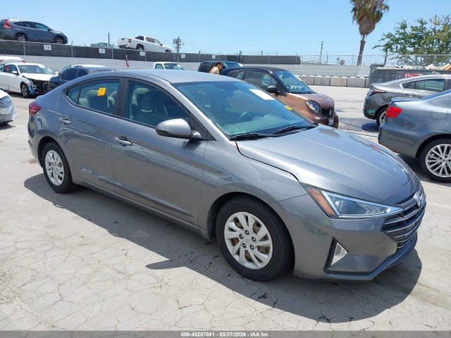 2019 5NPD74LF4KH410603 main image
