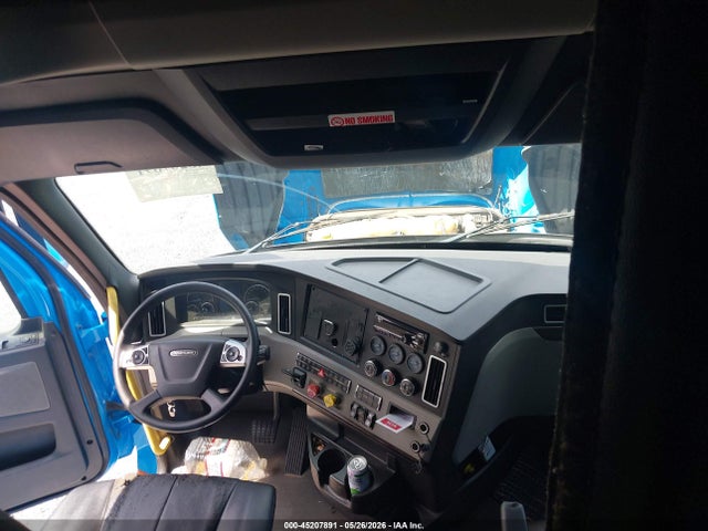45207891 :رقم المزاد ، 3AKJHHDR4LSKU3251 vin ، 2020 Freightliner New Cascadia 126 مزاد بيع