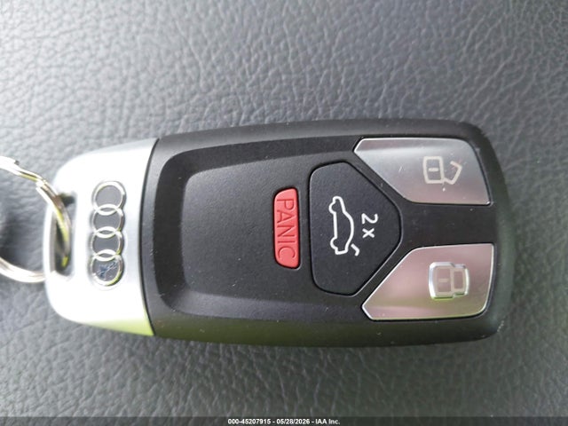 45207915 :رقم المزاد ، WAUENAF41KN019165 vin ، 2019 Audi A4 45 Premium مزاد بيع