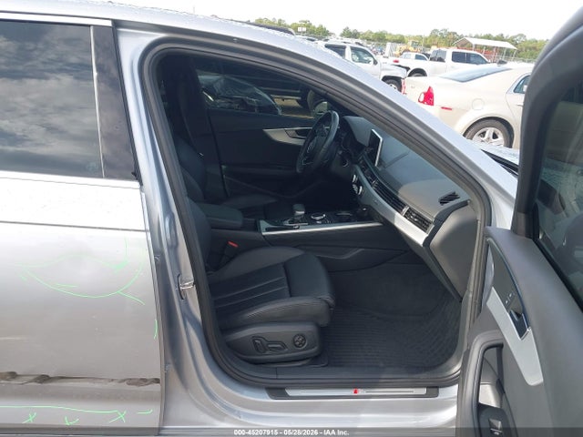 45207915 :رقم المزاد ، WAUENAF41KN019165 vin ، 2019 Audi A4 45 Premium مزاد بيع