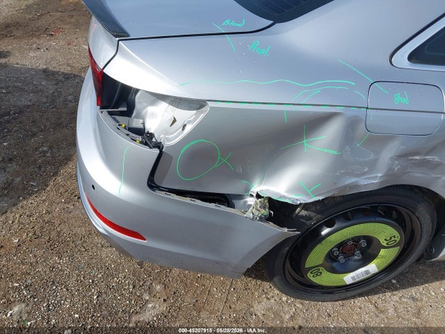 45207915 :رقم المزاد ، WAUENAF41KN019165 vin ، 2019 Audi A4 45 Premium مزاد بيع