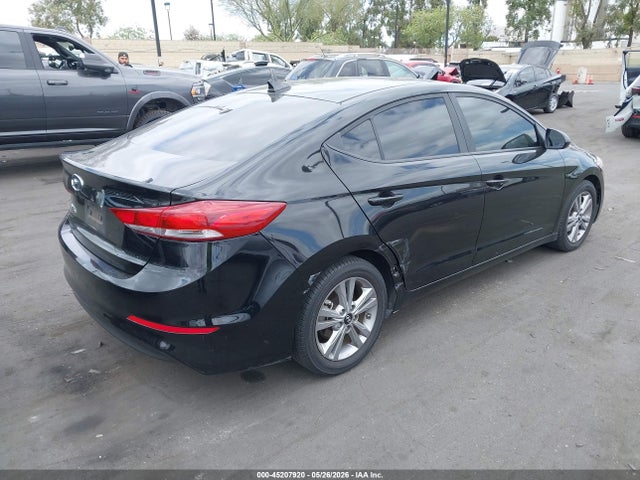 45207920 :رقم المزاد ، KMHD84LF4JU512349 vin ، 2018 Hyundai Elantra Sel مزاد بيع