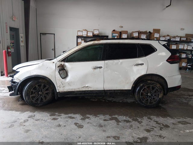 Nissan ROGUE SV 2018 5N1AT2MT6JC798351 Image 14