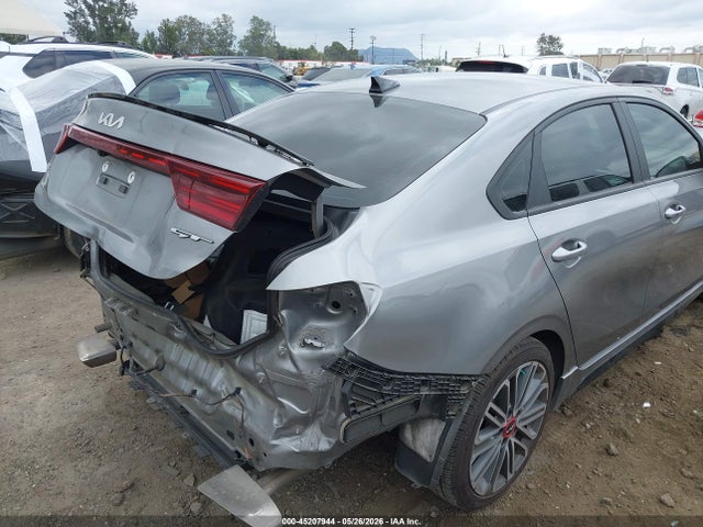 2022 Kia Forte Gt მანქანა იყიდება აუქციონზე, vin: 3KPF44AC2NE477882, აუქციონის ნომერი: 45207944