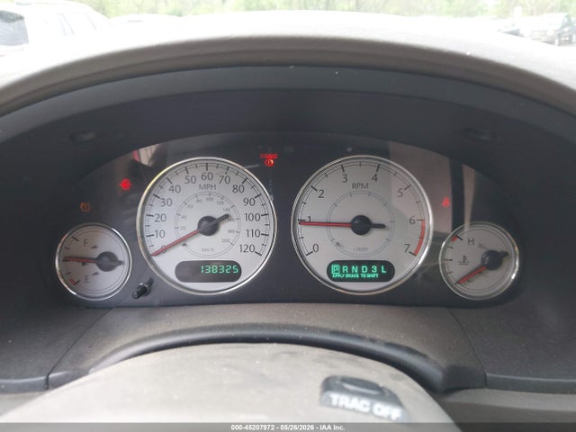 2005 Chrysler Town & Country Touring მანქანა იყიდება აუქციონზე, vin: 2C8GP54LX5R144601, აუქციონის ნომერი: 45207972