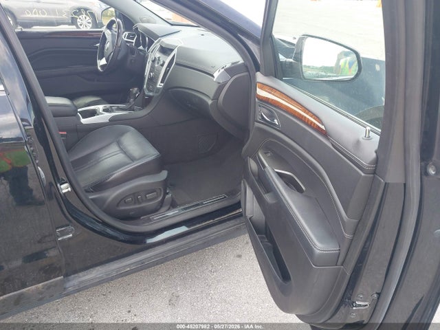 45207982 :رقم المزاد ، 3GYFNBE36CS636942 vin ، 2012 Cadillac Srx Performance Collection مزاد بيع