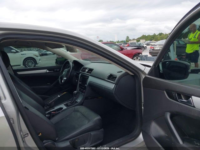 Aukcja sprzedaży 2013 Volkswagen Passat 2.5l Se, vin: 1VWBP7A33DC032397, numer aukcji: 45207993