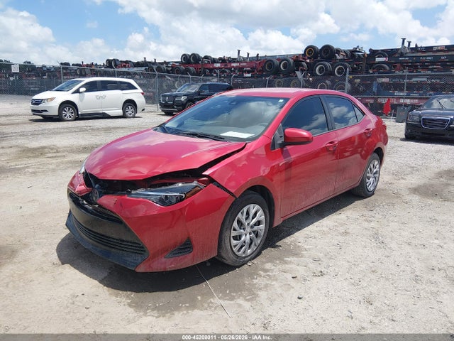 Toyota COROLLA LE 2018 5YFBURHE3JP824079 Image 6