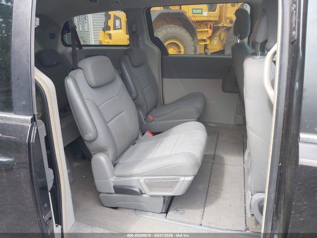 Продаж на аукціоні авто 2010 Chrysler Town & Country Touring, vin: 2A4RR5D17AR375995, номер лоту: 45208016