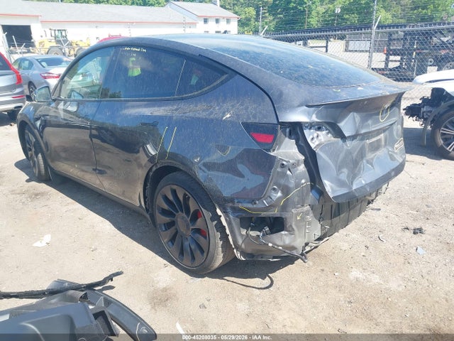 2022 Tesla Model Y Performance Dual Motor All-wheel Drive მანქანა იყიდება აუქციონზე, vin: 7SAYGDEFXNF564057, აუქციონის ნომერი: 45208035