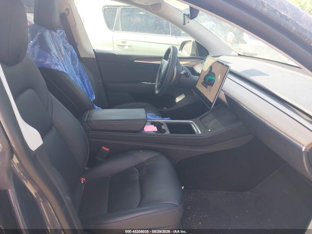 2022 Tesla Model Y Performance Dual Motor All-wheel Drive მანქანა იყიდება აუქციონზე, vin: 7SAYGDEFXNF564057, აუქციონის ნომერი: 45208035