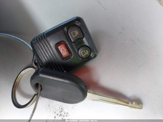 45208050 :رقم المزاد ، 1FTFX1EV6AFC55833 vin ، 2010 Ford F-150 Fx4/lariat/xl/xlt مزاد بيع