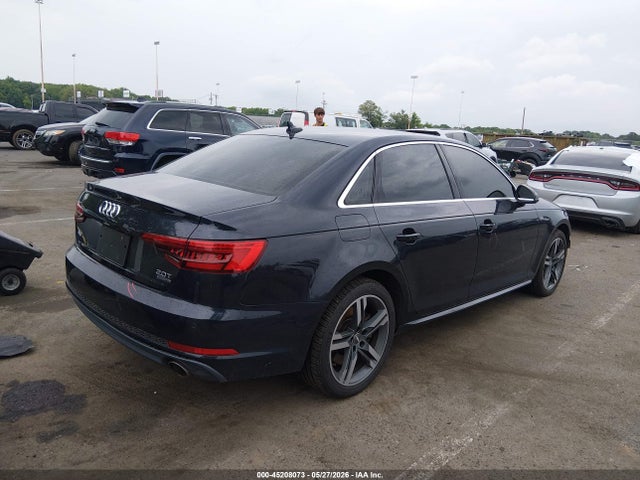 2017 Audi A4 2.0t Premium მანქანა იყიდება აუქციონზე, vin: WAUFNAF4XHN065817, აუქციონის ნომერი: 45208073