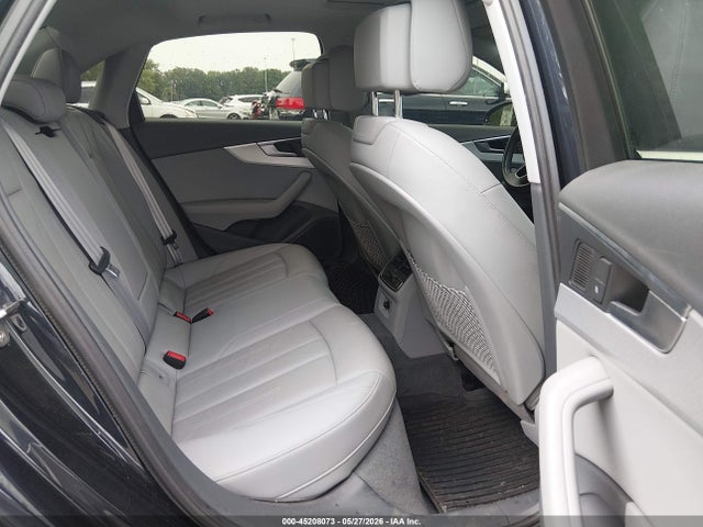 2017 Audi A4 2.0t Premium მანქანა იყიდება აუქციონზე, vin: WAUFNAF4XHN065817, აუქციონის ნომერი: 45208073