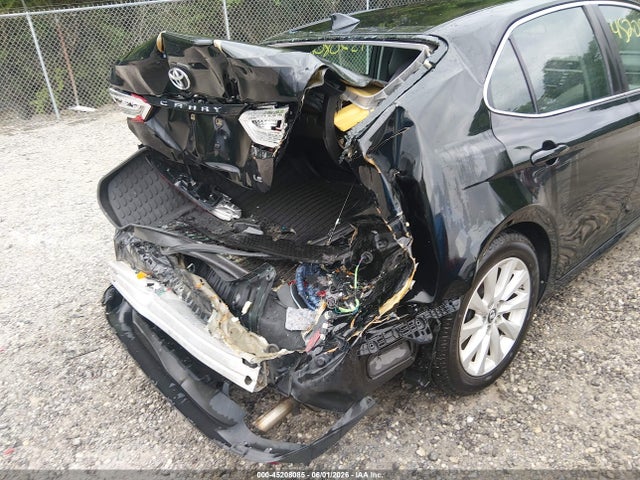 Auction sale of the 2019 Toyota Camry Le, vin: 4T1B11HK9KU269493, lot number: 45208085