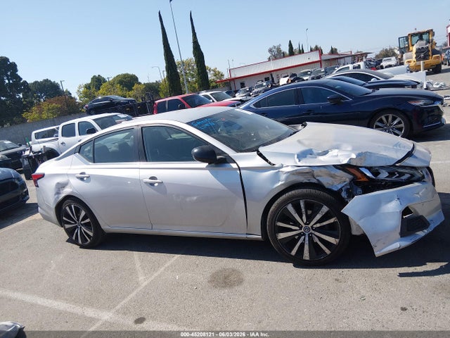 1N4BL4CV6LC135152 Nissan Altima Sr Fwd