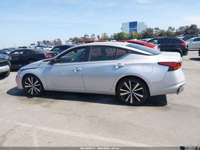 1N4BL4CV6LC135152 Nissan Altima Sr Fwd