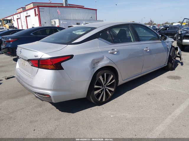 1N4BL4CV6LC135152 Nissan Altima Sr Fwd