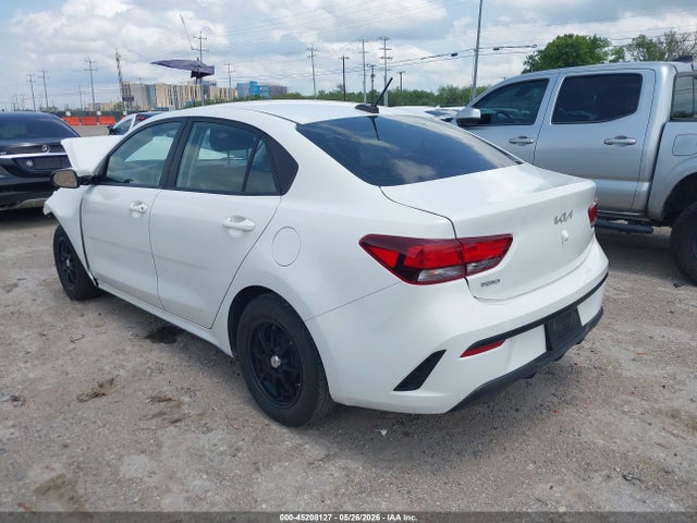 KIA RIO LX 2023 3KPA24AD8PE574158 Image 3