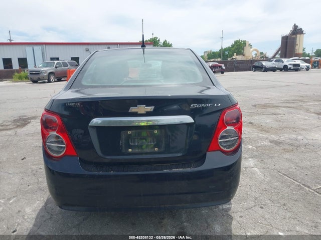 45208132 :رقم المزاد ، 1G1JC5SH3E4229518 vin ، 2014 Chevrolet Sonic Lt Auto مزاد بيع