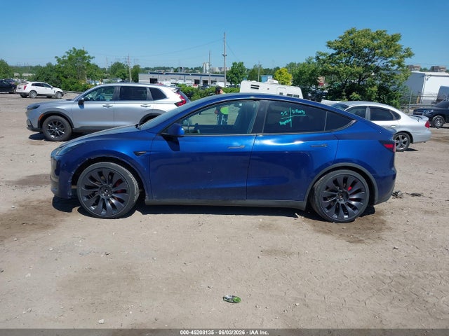 Продаж на аукціоні авто 2025 Tesla Model Y Performance Dual Motor All-wheel Drive, vin: 7SAYGDEF2SF309172, номер лоту: 45208135