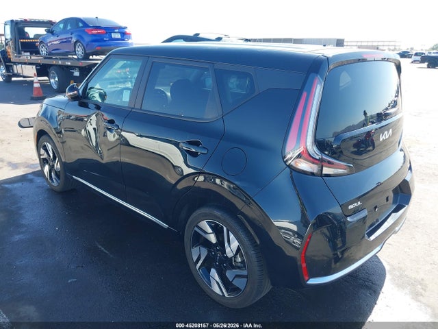 KNDJ53AU0P7860295 KIA Soul Gt-line