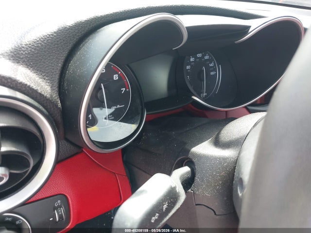 2018 Alfa Romeo Giulia Rwd მანქანა იყიდება აუქციონზე, vin: ZARFAEBN7J7565051, აუქციონის ნომერი: 45208159