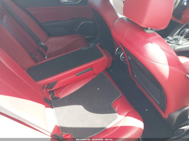 2018 Alfa Romeo Giulia Rwd მანქანა იყიდება აუქციონზე, vin: ZARFAEBN7J7565051, აუქციონის ნომერი: 45208159