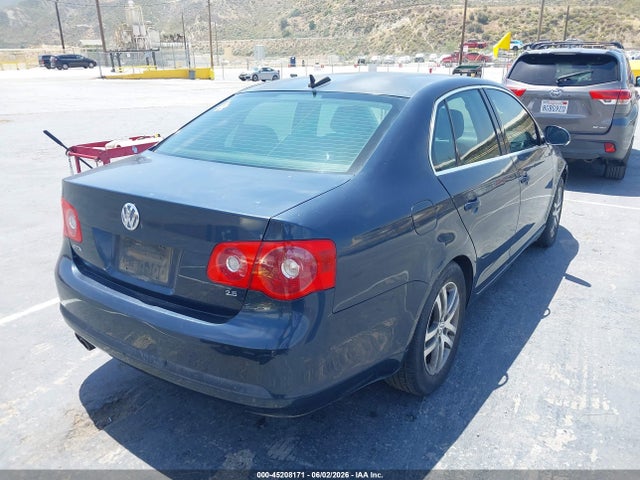 2005 Volkswagen Jetta 2.5 მანქანა იყიდება აუქციონზე, vin: 3VWSG71K35M615558, აუქციონის ნომერი: 45208171