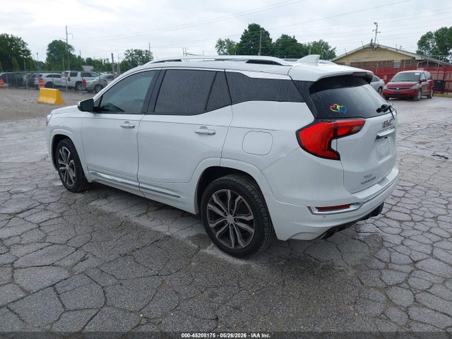 GMC Terrain Denali 2018 3GKALSEX7JL414009 Image 3