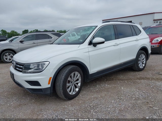 Volkswagen Tiguan 2018 3VV2B7AX6JM177238 Image 2