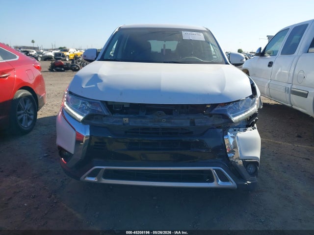 JA4AD3A33KZ009125 Mitsubishi Outlander Se