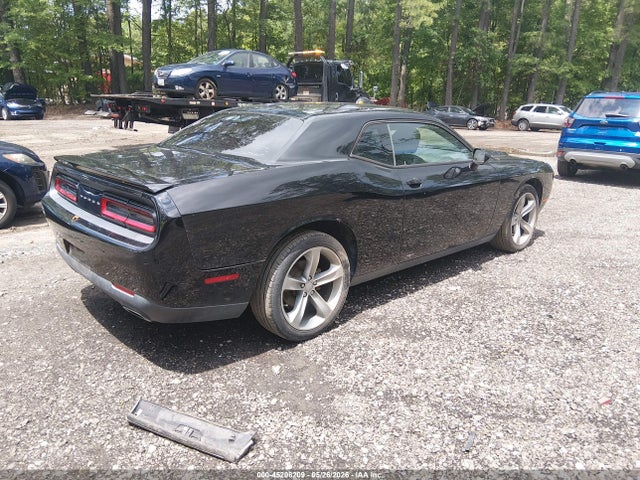 Продажа на аукционе авто 2015 Dodge Challenger Sxt, vin: 2C3CDZAG1FH873976, номер лота: 45208209