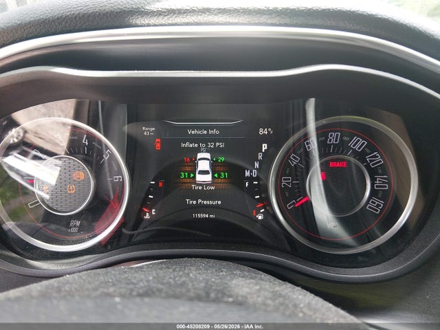 Продажа на аукционе авто 2015 Dodge Challenger Sxt, vin: 2C3CDZAG1FH873976, номер лота: 45208209