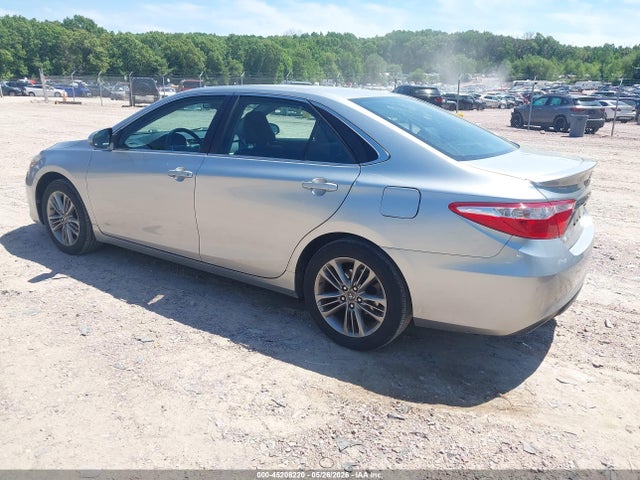 45208220 :رقم المزاد ، 4T1BF1FK3GU194382 vin ، 2016 Toyota Camry Se مزاد بيع