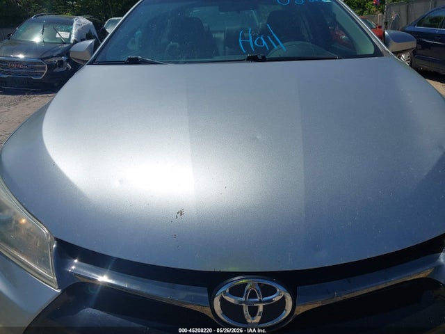 45208220 :رقم المزاد ، 4T1BF1FK3GU194382 vin ، 2016 Toyota Camry Se مزاد بيع