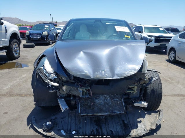 Продажа на аукционе авто 2021 Tesla Model Y Long Range Dual Motor All-wheel Drive, vin: 5YJYGDEE7MF245721, номер лота: 45208227